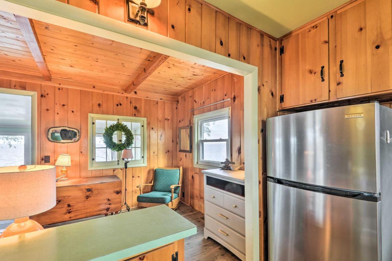 Henderson Harbor Cottage With Lake Access! Sackets Harbor Εξωτερικό φωτογραφία