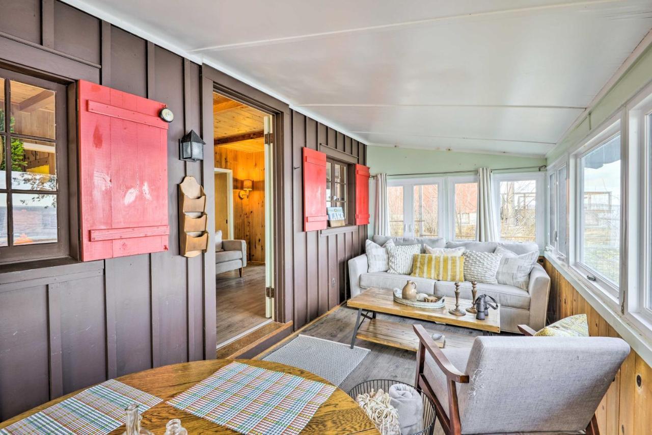 Henderson Harbor Cottage With Lake Access! Sackets Harbor Εξωτερικό φωτογραφία